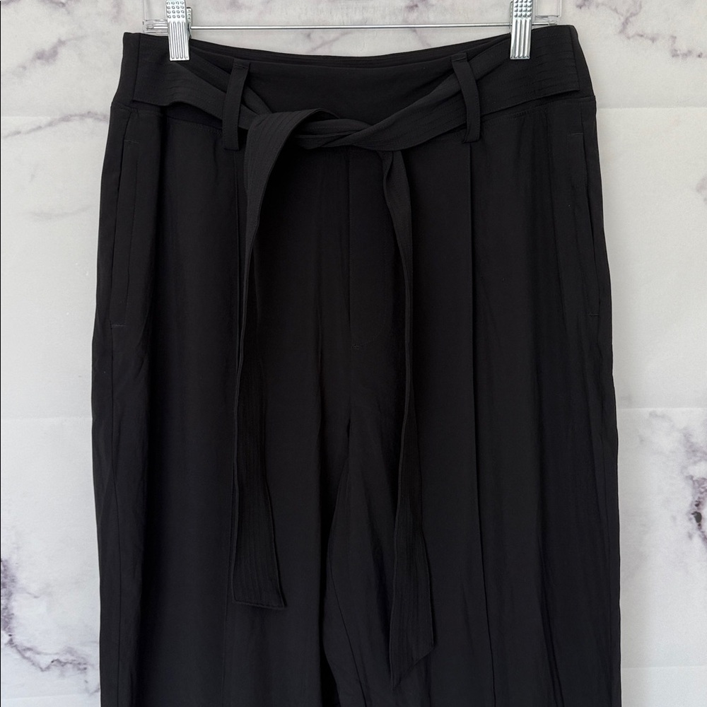 ATHLETA Cartiff Pant Black Tie Waist Cuffed Track Pants Size 14 Tall - Picture 6 of 12